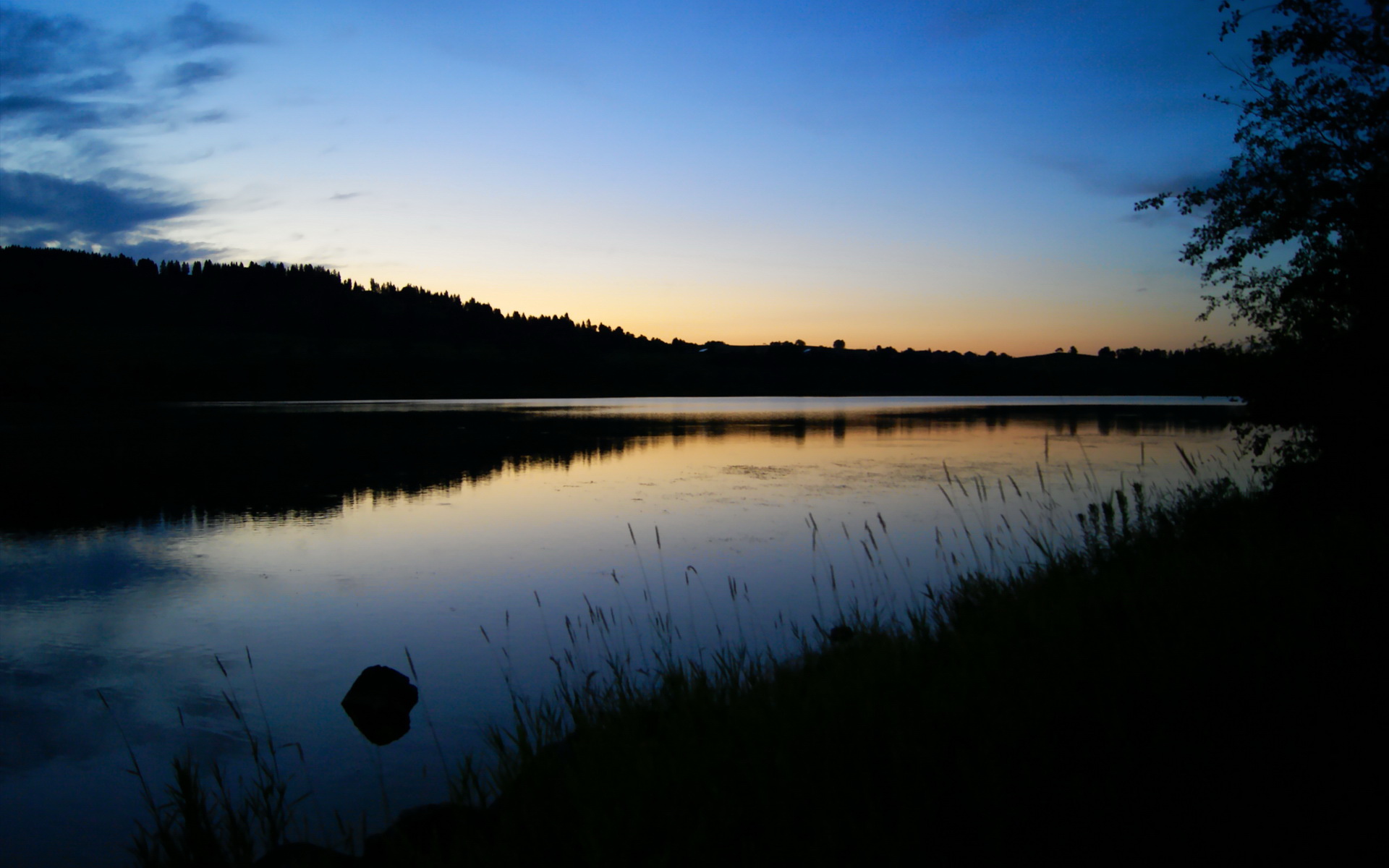 各国球迷齐聚欧冠赛场,激情四溢,各国欧冠名额分配